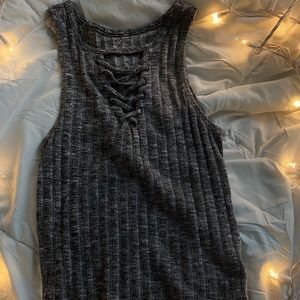 Grey tank top